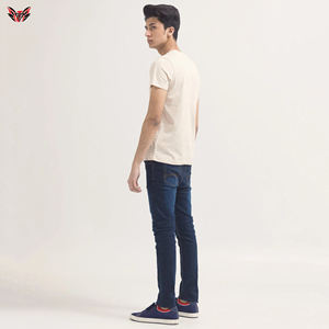 Productos más vendidos Nueva moda Peso ligero Reciclar Poliéster Hombres Camiseta Directo de fábrica Hecho de manga corta Hombres Camisetas - Product Image 6