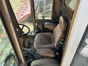 1984 Gleaner N7 Combine Classic Performance and Durability Reliable Harvesting for Small to Medium Farms - Product Image 6