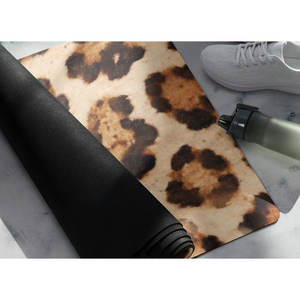 Tapete de Yoga Be Ike-Conic Wild Leopard con Microfibra Ecológica de 5mm-6mm de Grosor, Bolsa de Goma Natural Extra Gruesa - Product Image 4
