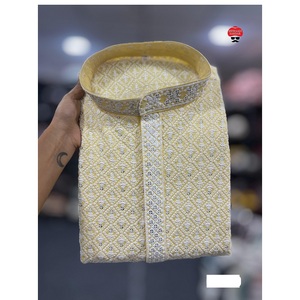 Venta al por mayor de alta calidad para hombre tradicional desgaste Kurta pijama pesado rayón con Chikankari trabajo para uso diario y uso en eventos especiales - Product Image 1