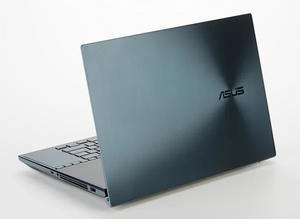 Portátil ASUS ZenBook Pro Duo UX581, Pantalla Táctil 4K UHD NanoEdge de 15.6”, Intel Core i7-10750H, 16 GB de RAM, SSD PCIe de 1 TB - Product Image 3