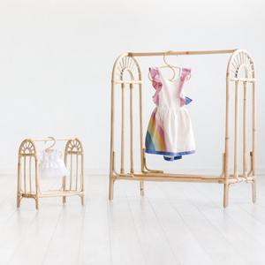 Support de cintre pour enfants meilleure vente de supports suspendus en rotin naturel pour sèche-linge pour enfants - Product Image 1