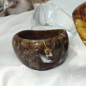 สร้อยข้อมือลูกปัดเรซินแบบยืดทันสมัยทำด้วยมือสำหรับผู้หญิงเครื่องประดับกำไลข้อมือยืดหยุ่นแบบเป็นมิตรกับสิ่งแวดล้อม - Product Image 4