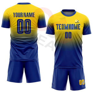 Vente en gros d'uniformes de football pour hommes personnalisés, maillot de sport par sublimation avec short et maillot de football - Product Image 4
