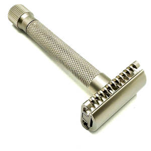 Maquinilla de afeitar para hombre de acero inoxidable de alta calidad Nueva cuchilla doble para afeitado cercano y suave - Product Image 4