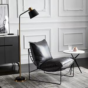 Silla de Comedor sin Brazos de Cuero Genuino con Diseño Acolchado para Oficina en Casa, Sala de Estar, Bar en Casa, Bodega, Almacén - Product Image 6