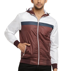 Design personnalisé Streetwear Vestes Coupe-Vent Rayures 100% Nylon Veste Coupe-Vent Réfléchissante - Product Image 1