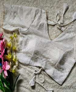 Collection bollywood lourd travail manuel prêt à porter Blouse vêtements traditionnels personnalisés prix de gros vêtement ethnique - Product Image 4