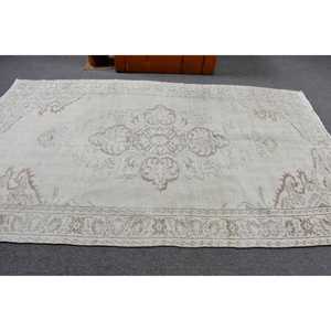 พรมตุรกี, พรมวินเทจขนาดใหญ่ 5.3x9 ฟุต, พรมลายอิคัตสีขาวน้ำตาล - Product Image 3