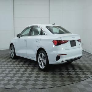 ¡Oferta Imperdible! Audi A3 40 Premium Plus 2024 Súper Limpio, 2.0L 4 Cilindros TFSI quattro Automático AWD, Sedán de Lujo Blanco - Product Image 2