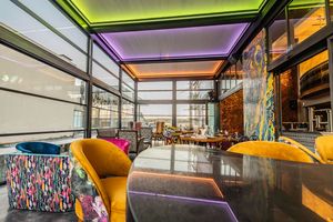 Pérgola Retráctil con Techo de Láminas de Aluminio con Recubrimiento en Polvo de WISE COMPANY, Resistente a la Corrosión, Impermeable, Fácil de Montar, Ecológica y Moderna - Product Image 3