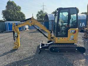 Mini-pelle CAT 302.7 2.7t d'occasion 2 tonnes pelleteuse avec noyau de moteur Kubota Composants de machines à vendre Prix - Product Image 3