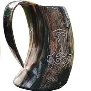 Jarra de Cerveza o Sidra Vikinga Tradicional Hecha a Mano con Cuerno Natural Pulido para Coleccionistas - Product Image 5