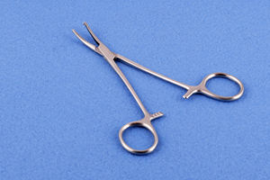 Pinzas Hemostáticas Delicadas Kocher de 140 mm - Baby-Crile Rectas/Curvas, Pinzas Hemostáticas de Acero Inoxidable - Product Image 4