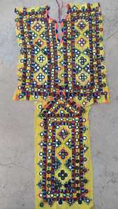 Parches bordados de varios colores, antiguo, tribal, ropa vintage real, adecuado para diseñadores textiles - Product Image 2