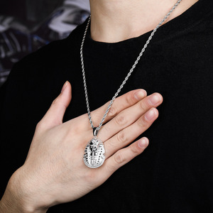 Nuova Collana con Pendente Faraone Egizio Antico Tutankhamon Placcato Oro Ghiacciato con Zirconi e Diamanti Sintetici per Uomo e Donna con Catena a Corda - Product Image 3