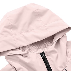 Wholesale Pure Color 100% Polyester Breathable <b>Waterproof</b> <b>Warm</b> and Wear Resistant Softshell Jacket Men Outdoor Softshell - Product Image 2