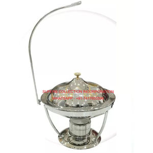 Chauffe-plat élégant en acier inoxydable avec couvercle en dôme tissé noir, parfait pour tout événement de restauration ou buffet d'hôtel - Product Image 2