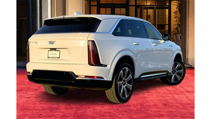 Cadillac Escalade IQ Luxury 1 2025, Seminuevo en Excelentes Condiciones - Product Image 6