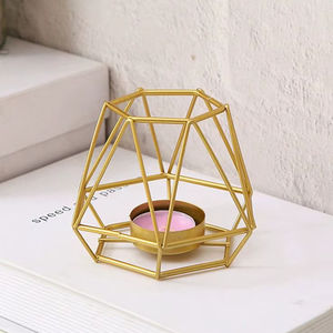 Bougeoir en métal de Style Vintage rustique pour la décoration de ferme et les accessoires uniques de pièce maîtresse de Table romantique - Product Image 1