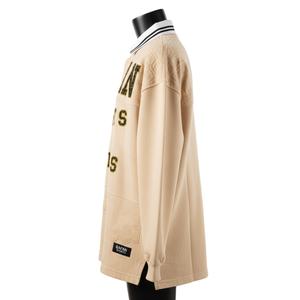 Chemise de rugby pour femme en coton jacquard lourd 320 GSM, beige, manches longues, patch en chenille, logo personnalisé, chemise de rugby pour femme en coton - Product Image 3