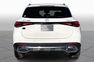 รถยนต์มือสองคุณภาพดี ปี 2025 GLC 300 AWD 4MATIC - พร้อมส่ง - Product Image 3