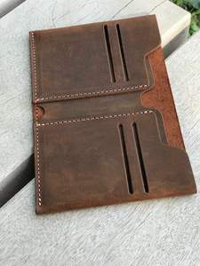 Precio al por mayor Carteras de cuero para hombre en diferentes tamaños y colores Logotipo personalizado de alta calidad - Product Image 1