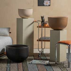 Macetas Grandes <span class=keywords><strong>de</strong></span> Fibra <span class=keywords><strong>de</strong></span> Cemento para Interiores y Exteriores con Orificio <span class=keywords><strong>de</strong></span> Drenaje para Exhibición <span class=keywords><strong>de</strong></span> Flores en el Hogar y el Jardín - Product Image 1