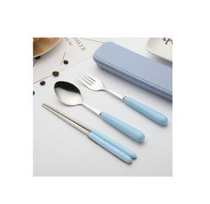 Ensemble de couverts pour dîners et fêtes à domicile, couteau, fourchette et cuillère plaqués or, nouveau style, métal poli brillant, ensemble de couverts - Product Image 4