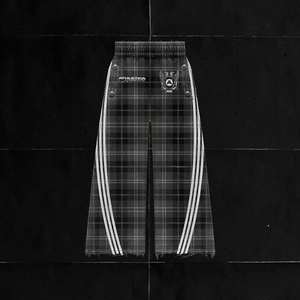 Survêtements d'hiver évasés en grande taille, tracktops respirants à séchage rapide, imprimés de serviettes brodées, coupe-vent, ensembles de strass unisexes - Product Image 3