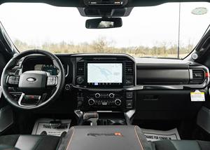 Elección Líder en el Mercado 2025: Ford F-150 Raptor 4WD SuperCrew con Caja de 5.5' - Product Image 5