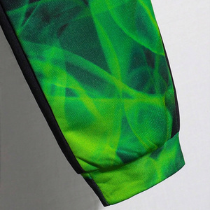 Ensemble athlétique personnalisé OEM pour enfants ensemble de survêtement respirant deux pièces avec options de marque privée d'impression de logo de style solide - Product Image 5