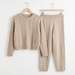 Ensemble coordonné pull col roulé en mohair torsadé et pantalon long pour femme, option logo personnalisé, faible MOQ, marque privée - Product Image 4