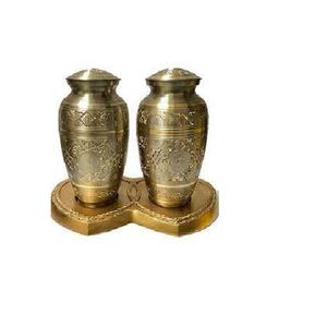 Urnas Funerarias de Diseño de Mediados de Siglo, Estilo Europeo, con Soporte, Diferentes Variedades, Urnas de Metal Plateado - Product Image 5