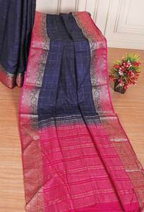 Beautiful Lite Weight Saree Soft Flowing Crape avec un beau tissage - Product Image 3