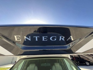 Autocaravana Nueva 2020 E-n-t-e-g-r-a Coach E-S-T-E-E-M 29V para 4-6 Personas - Product Image 4