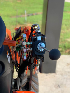 Tractor de Ruedas Bad Boy 1025H 2WD de Primera Categoría con Transmisión Automática y Larga Vida Útil - Product Image 4