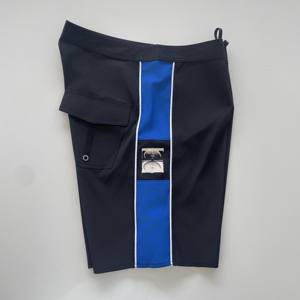 กางเกงขาสั้นออกกำลังกายลำลองสำหรับผู้ชาย พิมพ์ลายสองชั้น แห้งเร็ว ระบายอากาศได้ดี สวมใส่สบาย ออกแบบโลโก้ได้ตามต้องการ มีตัวเลือกขนาด - Product Image 5