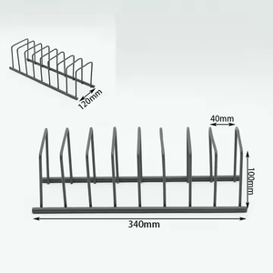 Revêtement en poudre en fer Support de rangement de style classique à quatre niveaux Planche à découper Pot Rack par Decor Impex - Product Image 2
