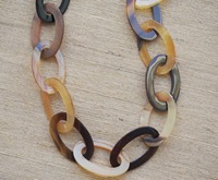 Collier vintage à perles en corne, unisexe, maillons ovales multicolores, luxe, 18 pouces, ensemble complet, toutes saisons, usage quotidien