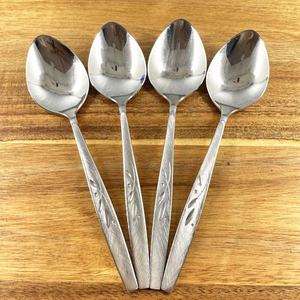 Juego de cubiertos de plata de acero inoxidable de aspecto moderno con diseño de mango moderno Juego de cubiertos de lujo de alta calidad - Product Image 6