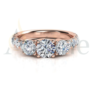 Anillo solitario popular elegante con diamantes certificados elaborado en oro rosa puro de 14kt Diamante de corte redondo cultivado en laboratorio con claridad VVS - Product Image 1