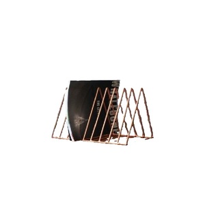 Porte-revues en fer métallique de style moderne et luxueux à personnaliser la taille, la forme et la couleur au bureau à domicile - Product Image 2