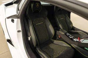 Auto Deportivo Exótico de Lujo Usado, Años 2023-2025, Chasis Optimizado para Rendimiento, Iluminación LED, Asientos Deportivos, Avanzado, Importado de Japón - Product Image 3