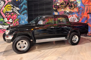 CONDUCCIÓN - VEHÍCULO USADO CON VOLANTE A LA IZQUIERDA |   CONDUCCIÓN DERECHA |   TOYOTA HILUX CREW CAB 1997 - Product Image 5