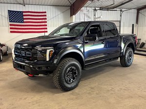 Pronto per l'importazione: Ford F-150 Raptor R 2026 con motore V8 da 5.2L Supercharged e trasmissione automatica - Product Image 2