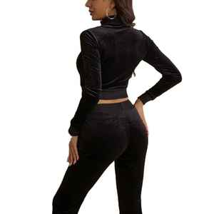 Nouvelles arrivées Survêtement d'hiver à capuche en velours à rayures latérales pour femmes Ensemble deux pièces 100% coton à séchage rapide personnalisé - Product Image 3