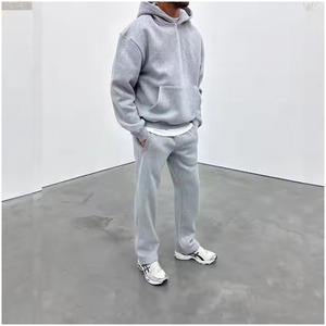 Chándal de entrenamiento liso personalizado al por mayor, chándal profesional, chándal de alta calidad, ropa de calle, chándal para hombre - Product Image 3