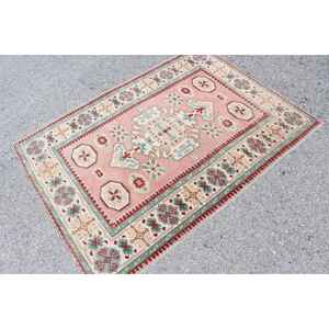 Alfombra Turca Vintage de 3.8x5.2 pies, Alfombra Oriental Roja de Lana - Product Image 1