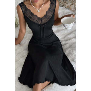 Chemise de nuit longue côtelée épaisse pour femme Jane's, col en dentelle délicat, bretelles réglables, douce et respirante en Spandex/Coton - Product Image 1